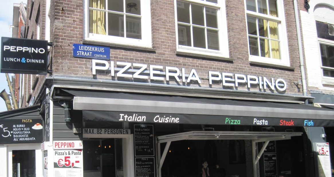 39- Amsterdam- Pizzeria italiana in Leidsekruis Straat